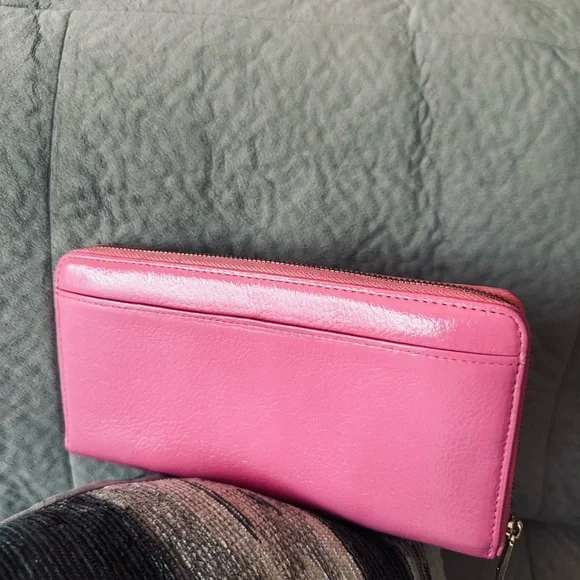 Kate Spade Pink Wallet - Picture 3 of 12